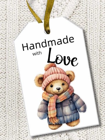 a hanging gift tag with a teddy bear and test Handmade with Love